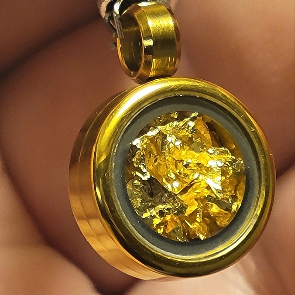 14k Gold Filled Pendent W/ 24k Gold Flakes - 15mm - Picture 5 of 7